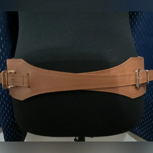I.N.C International Concepts Cognac Double Buckle Stretch Belt Women's 
L/XL - Picture 3 of 5